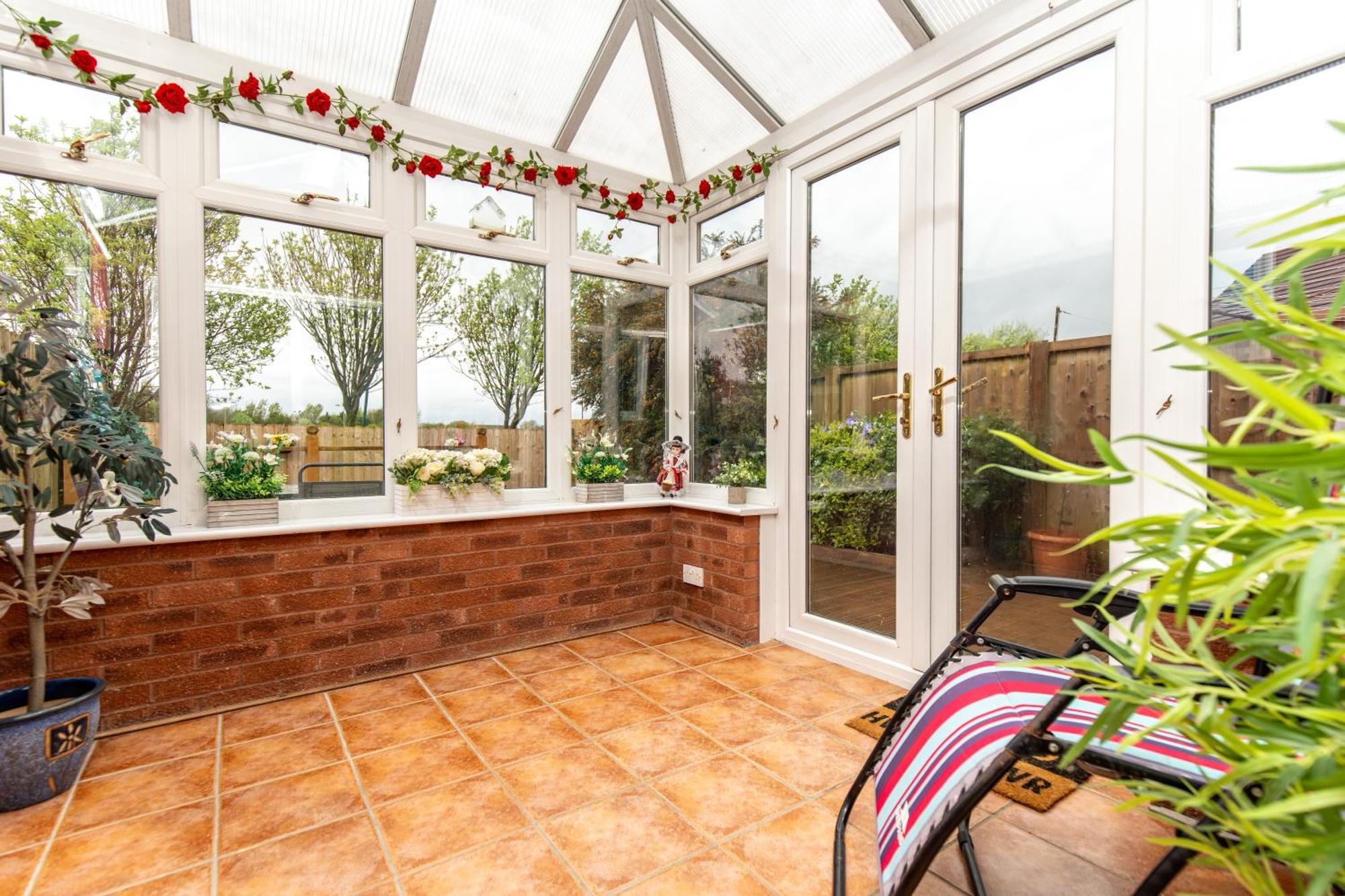 Comfortable And Spacious Superb Holiday Home In Llanelli, Dog Friendly Bagian luar foto